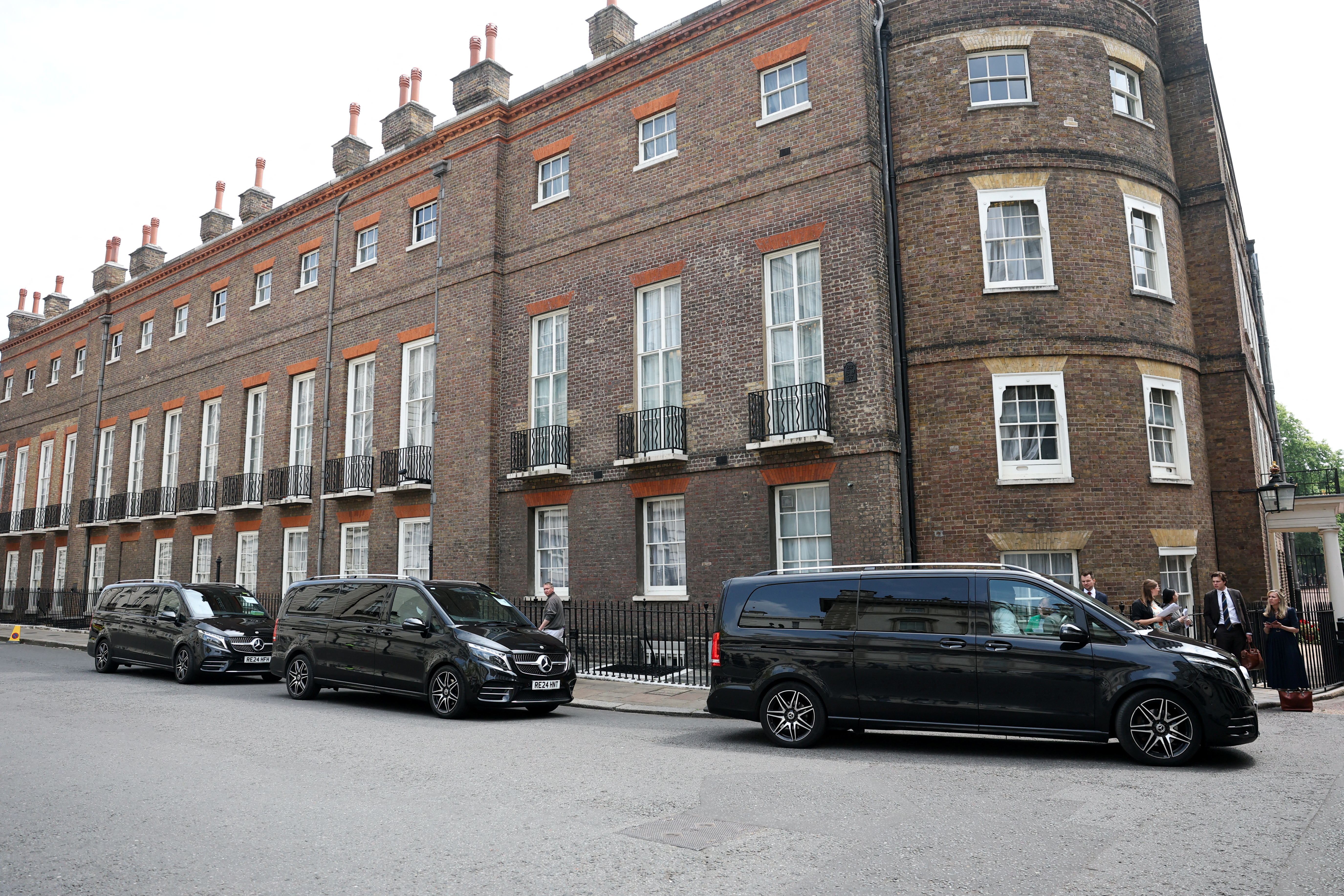 Trade talks take place between the U.S. and China, in London