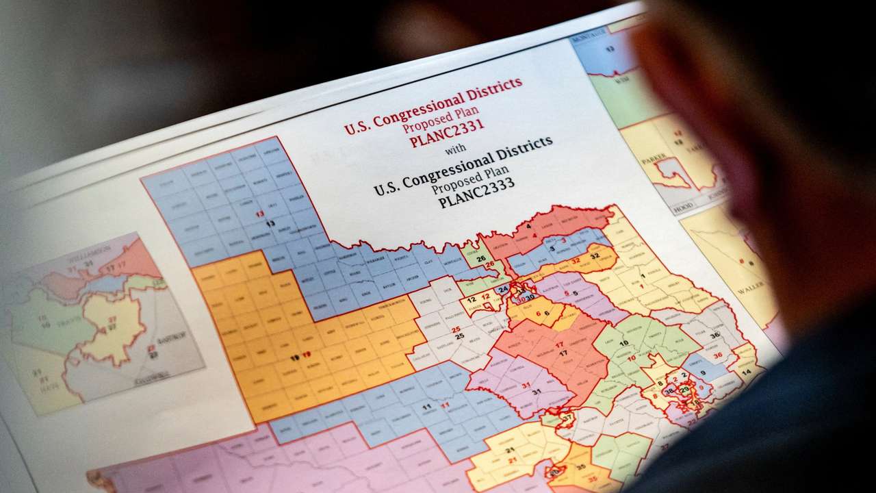 Redistricting battle between Republican and Democratic state lawmakers