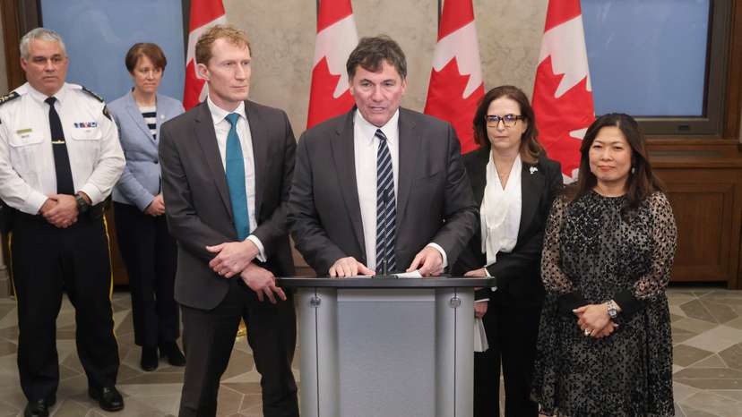 Press conference on border control in Ottawa