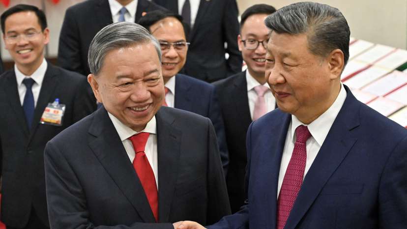 China's President Xi makes state visit to Vietnam