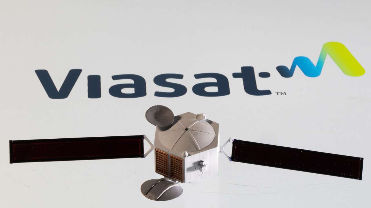 Picture illustration of Viasat logo and satellite model