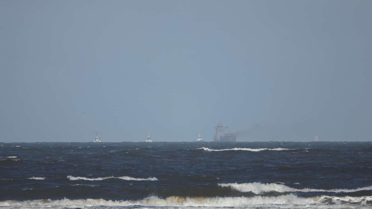 Collision between oil tanker and a cargo ship off the northeastern coast of England