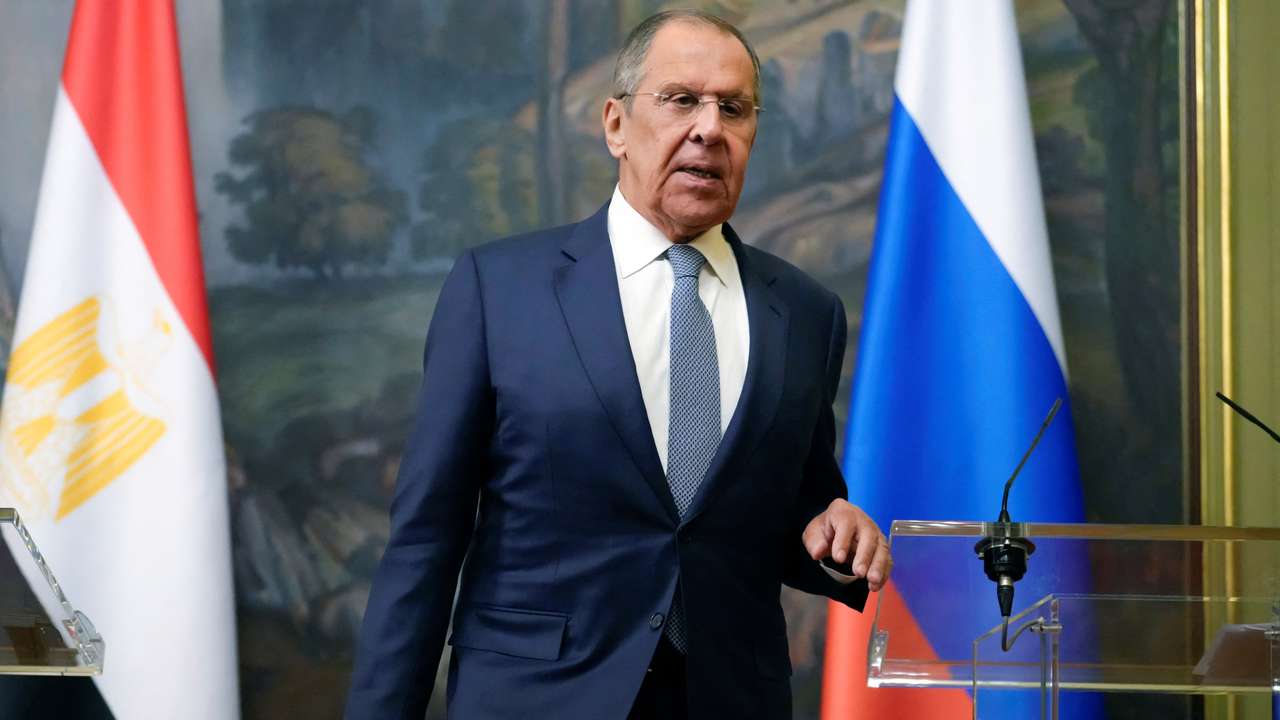 Egypt's Foreign Minister Badr Abdelatty and Russian Foreign Minister Sergei Lavrov attend a press conference in Moscow