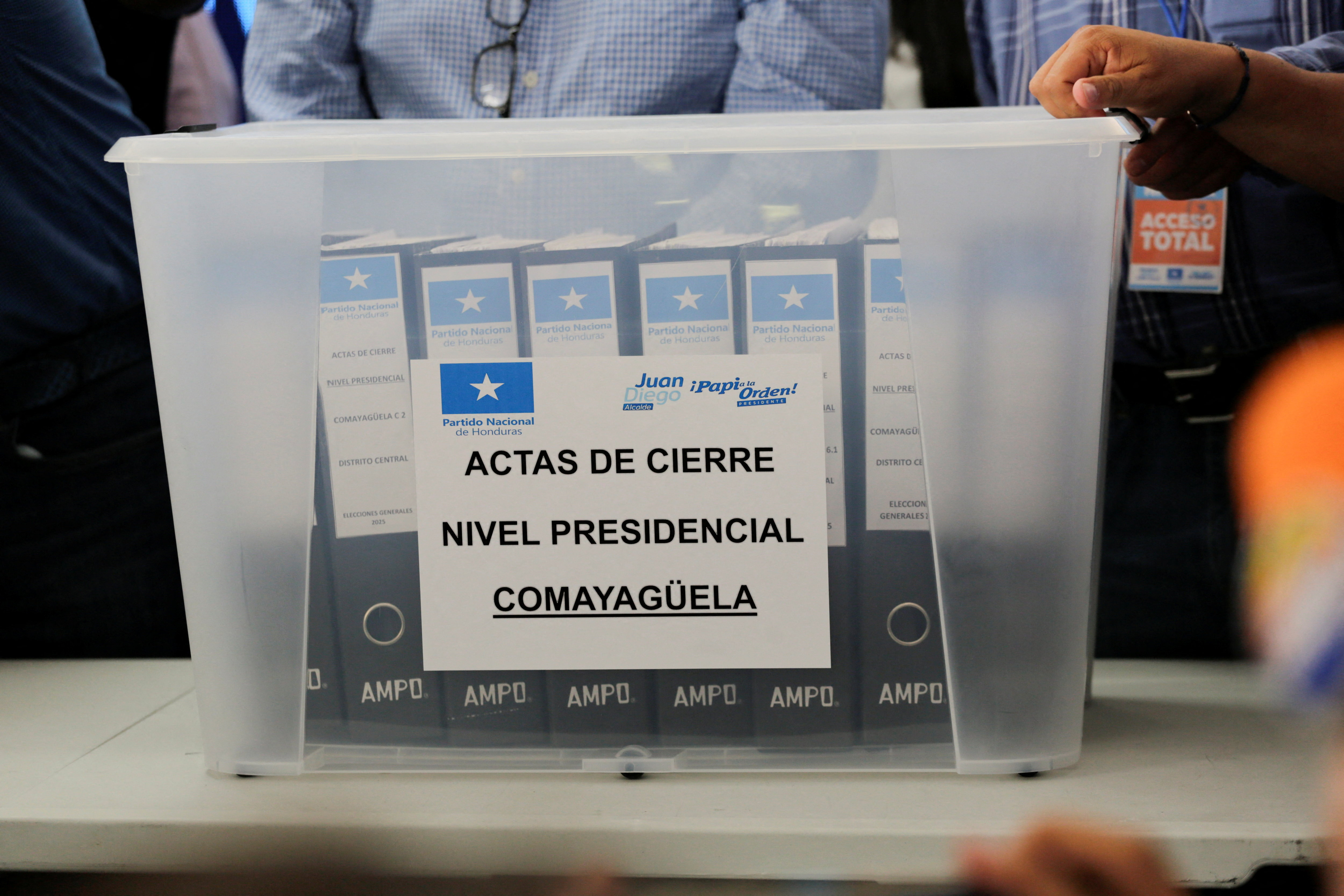 National Party's mayoral candidate for Tegucigalpa Juan Diego Zelaya addresses the media in Tegucigalpa