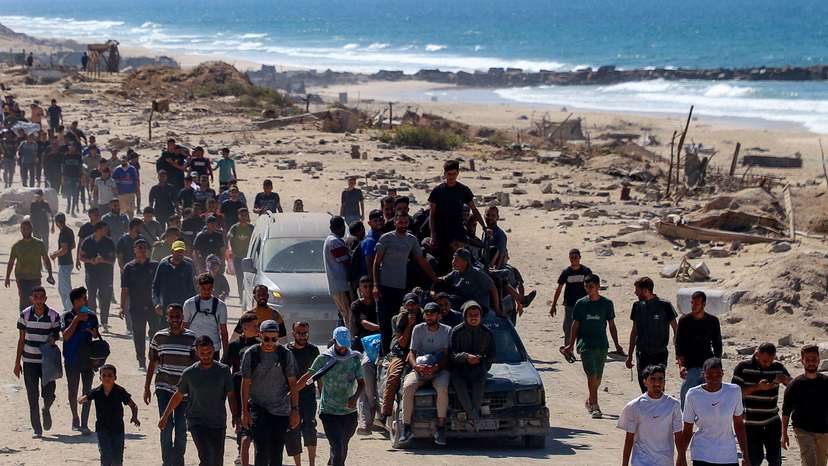 Ceasefire between Israel and Hamas goes into effect