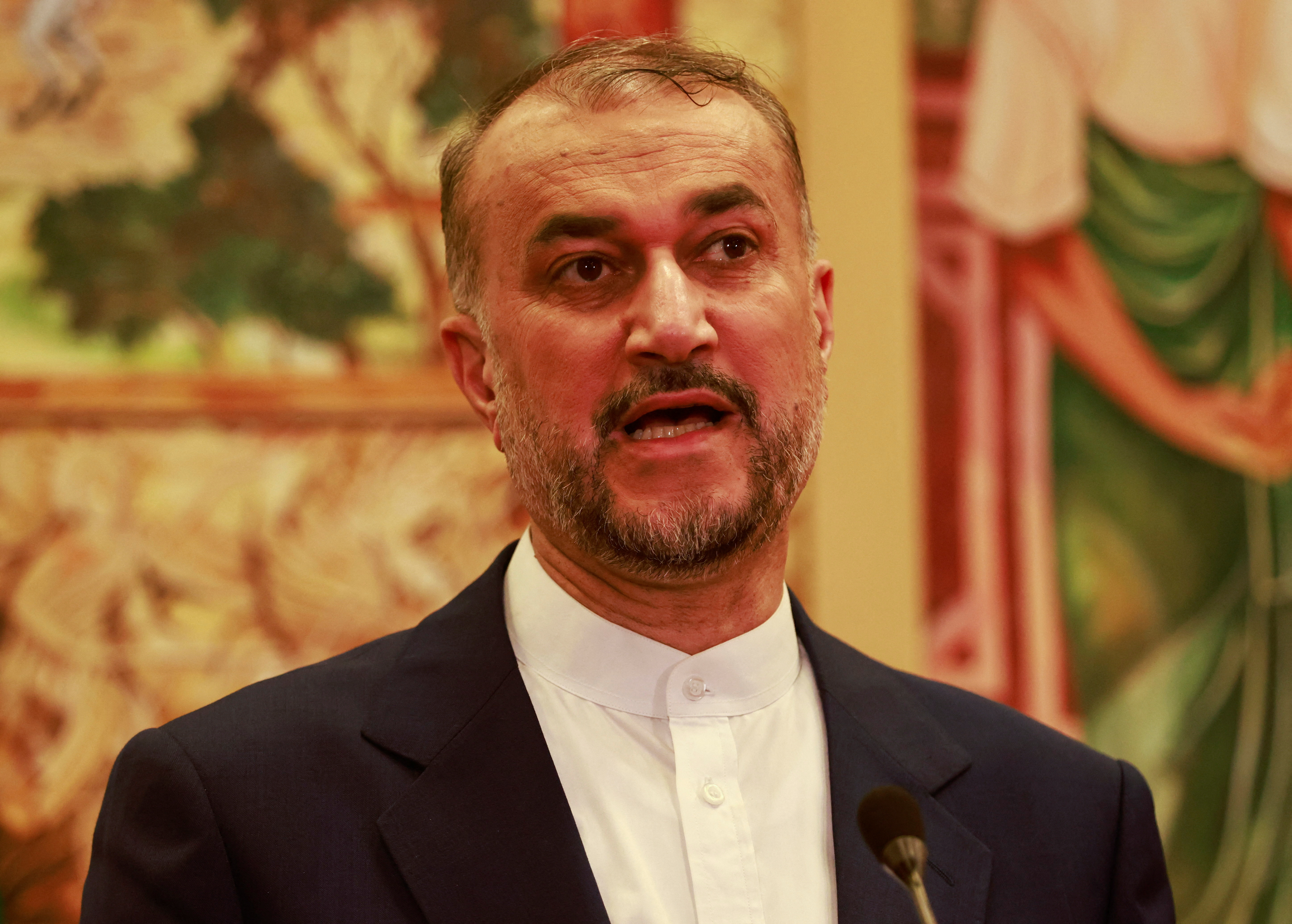 Sri Lankan and Iranian foreign ministers hold news conference, in Colombo