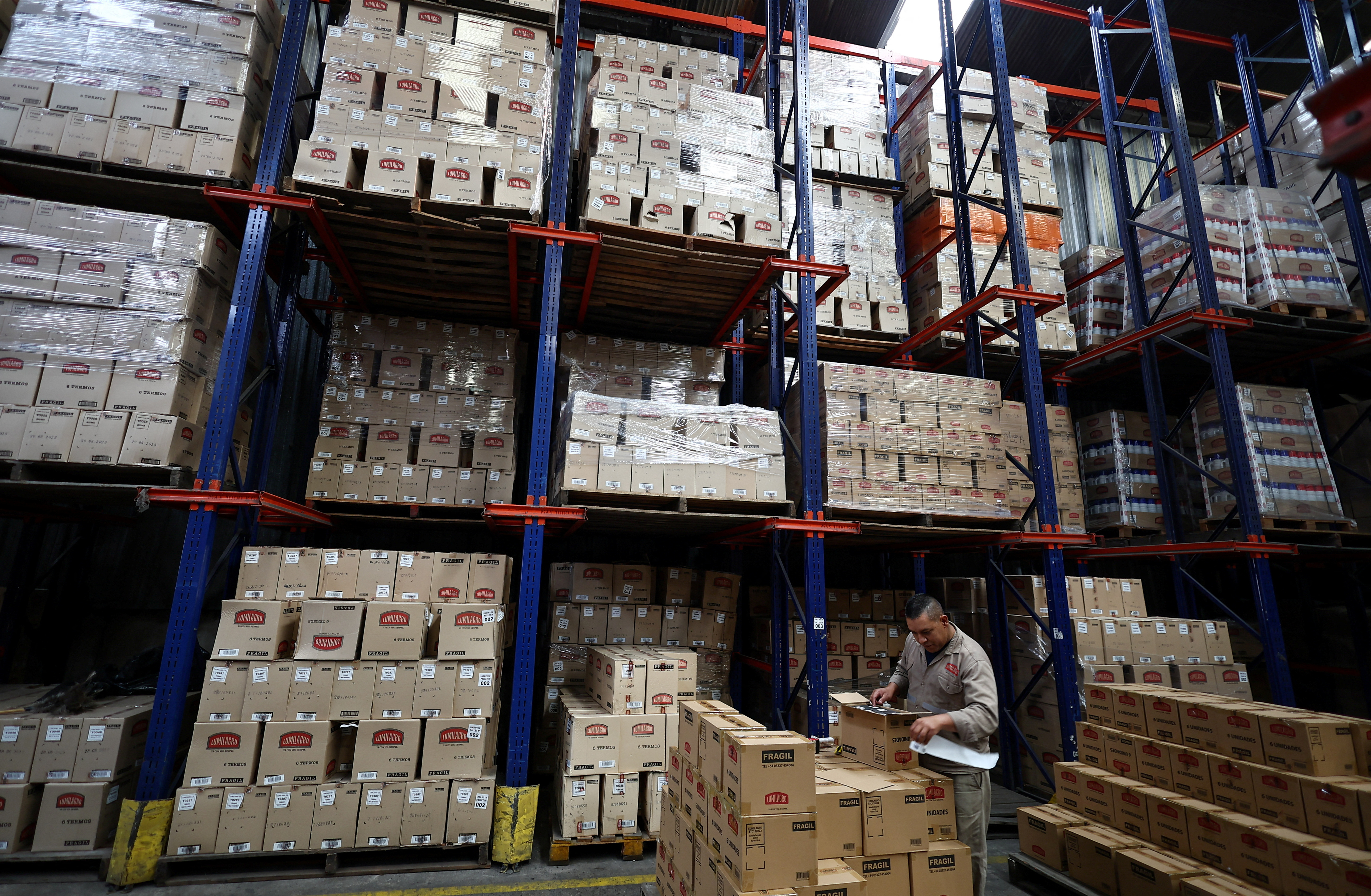 'Made in Argentina' factories shutter, creating more challenges for Milei