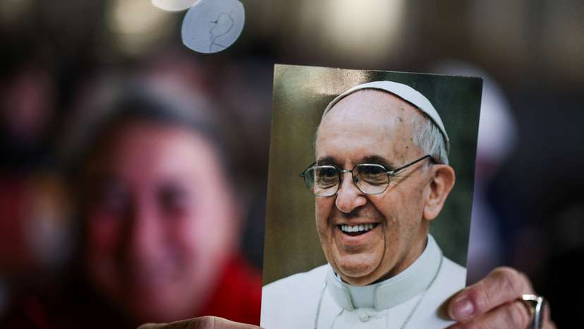 Pope Francis continues hospitalization