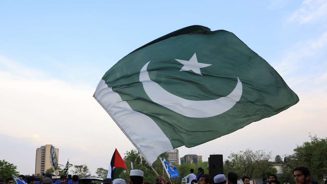 People gather in support of Pakistan Army, day after the ceasefire announcement between India and Pakistan, in Islamabad