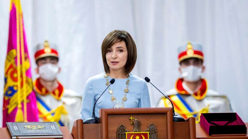 FILE PHOTO: Moldovan President Maia Sandu delivers a speech during an inauguration ceremony in Chisinau