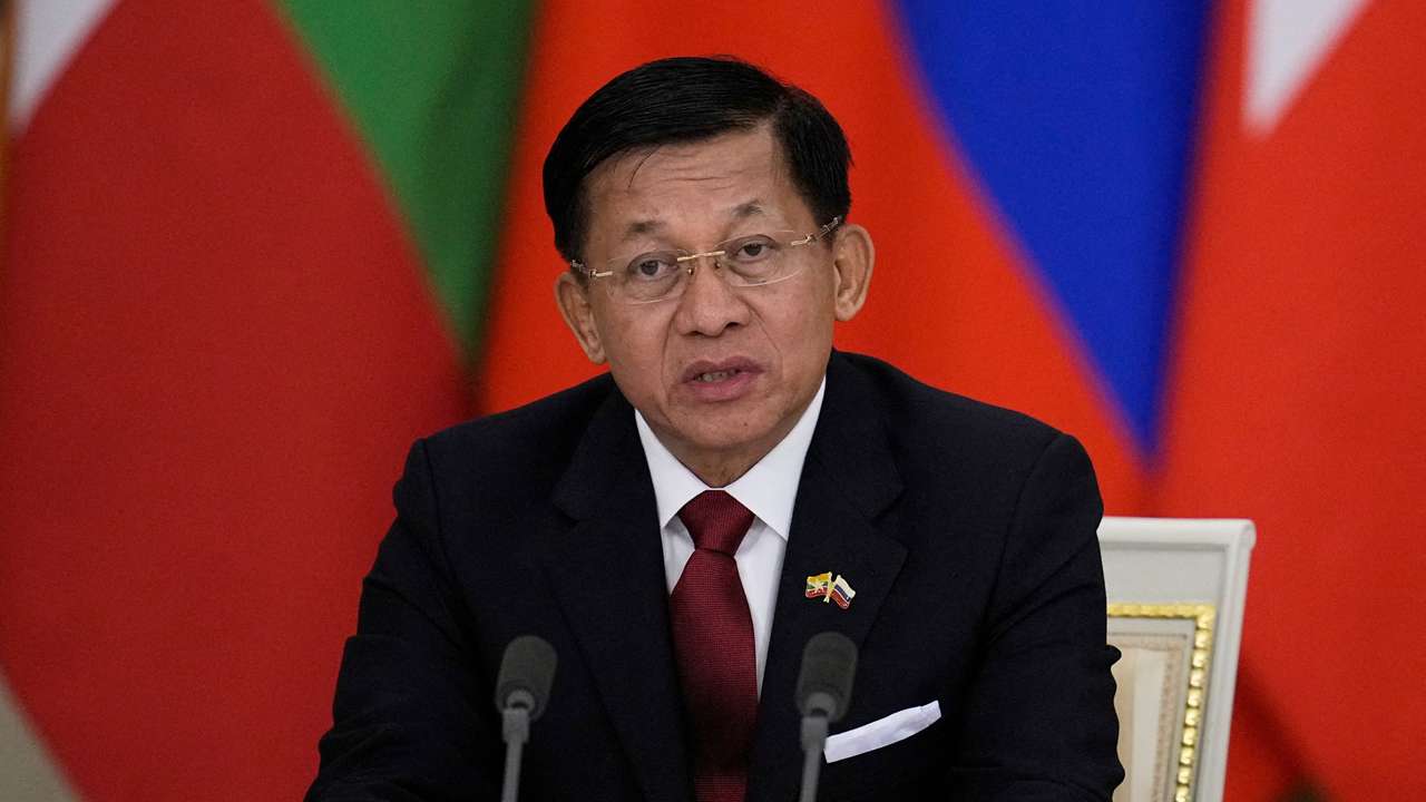 FILE PHOTO: Russia's President Vladimir Putin and Myanmar's military chief Min Aung Hlaing meet in Moscow