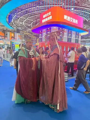 Visitors to Shenzhen dressed as ancient gods