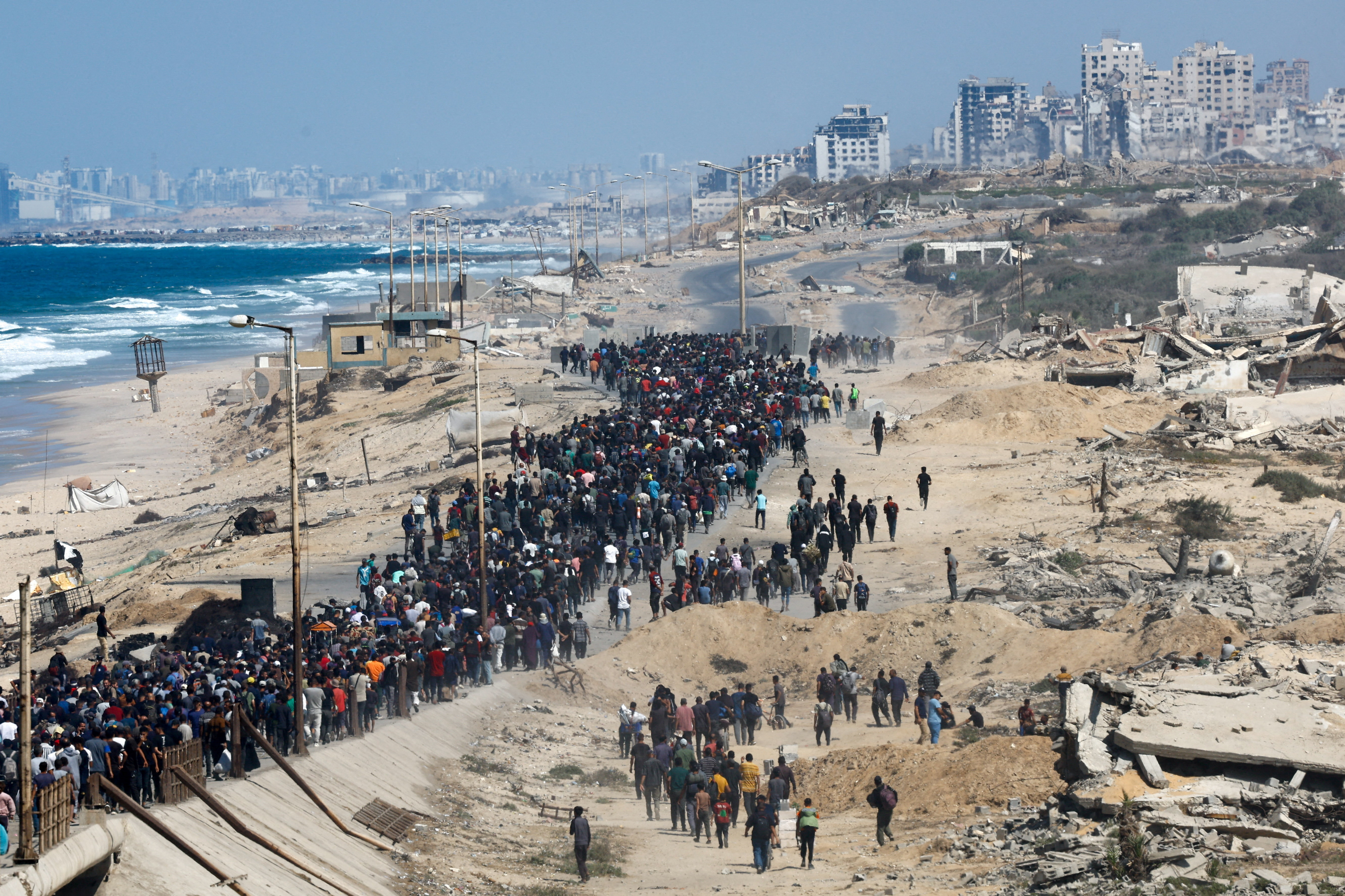 Ceasefire between Israel and Hamas goes into effect