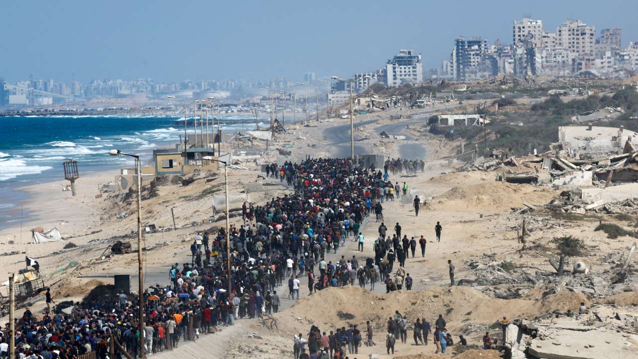 Ceasefire between Israel and Hamas goes into effect