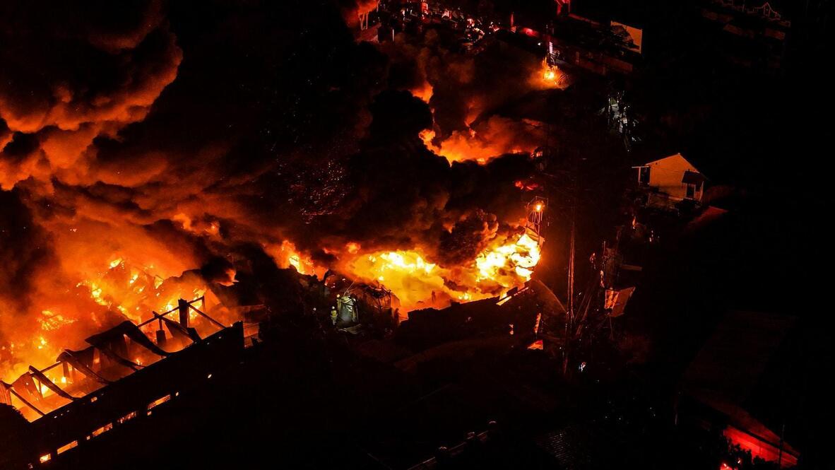 Huge Factory Fire Forces East Jakarta Evacuations