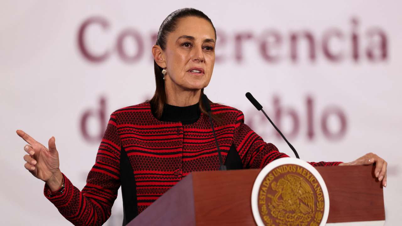 President Sheinbaum defends Mexico's right to supply oil to Cuba
