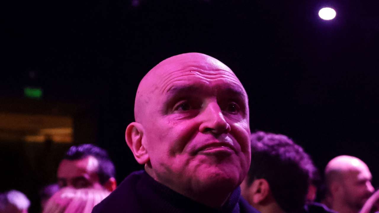 Lawmaker Jose Luis Espert reacts, after Argentina's opposition Peronist party triumphed in the legislative elections in the province of Buenos Aires, leaving President Javier Milei's ruling party in a distant second place, as per a provisional official tally, at La Libertad Avanza party headquarters, in La Plata, Buenos Aires province, Argentina, September 7, 2025. REUTERS/Tomas Cuesta