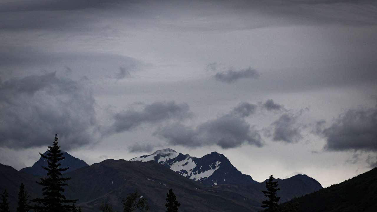 Trump, Putin plan meeting in Alaska to discuss war in Ukraine