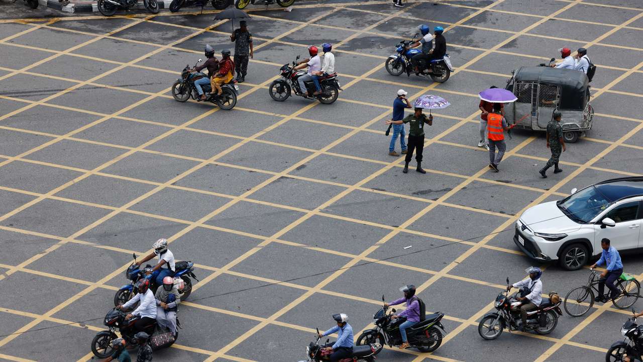 Traffic at Bijoy Sarani intersection, days after the resignation of former Prime Minister Sheikh Hasina, in Dhaka