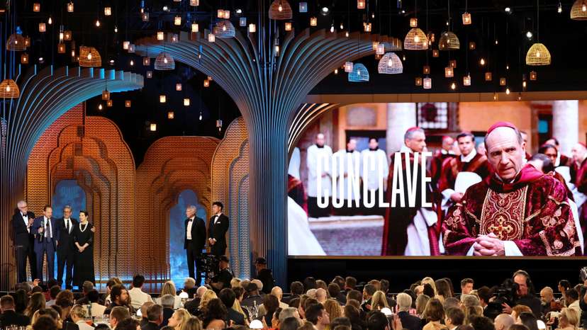 31st Screen Actors Guild Awards, in Los Angeles