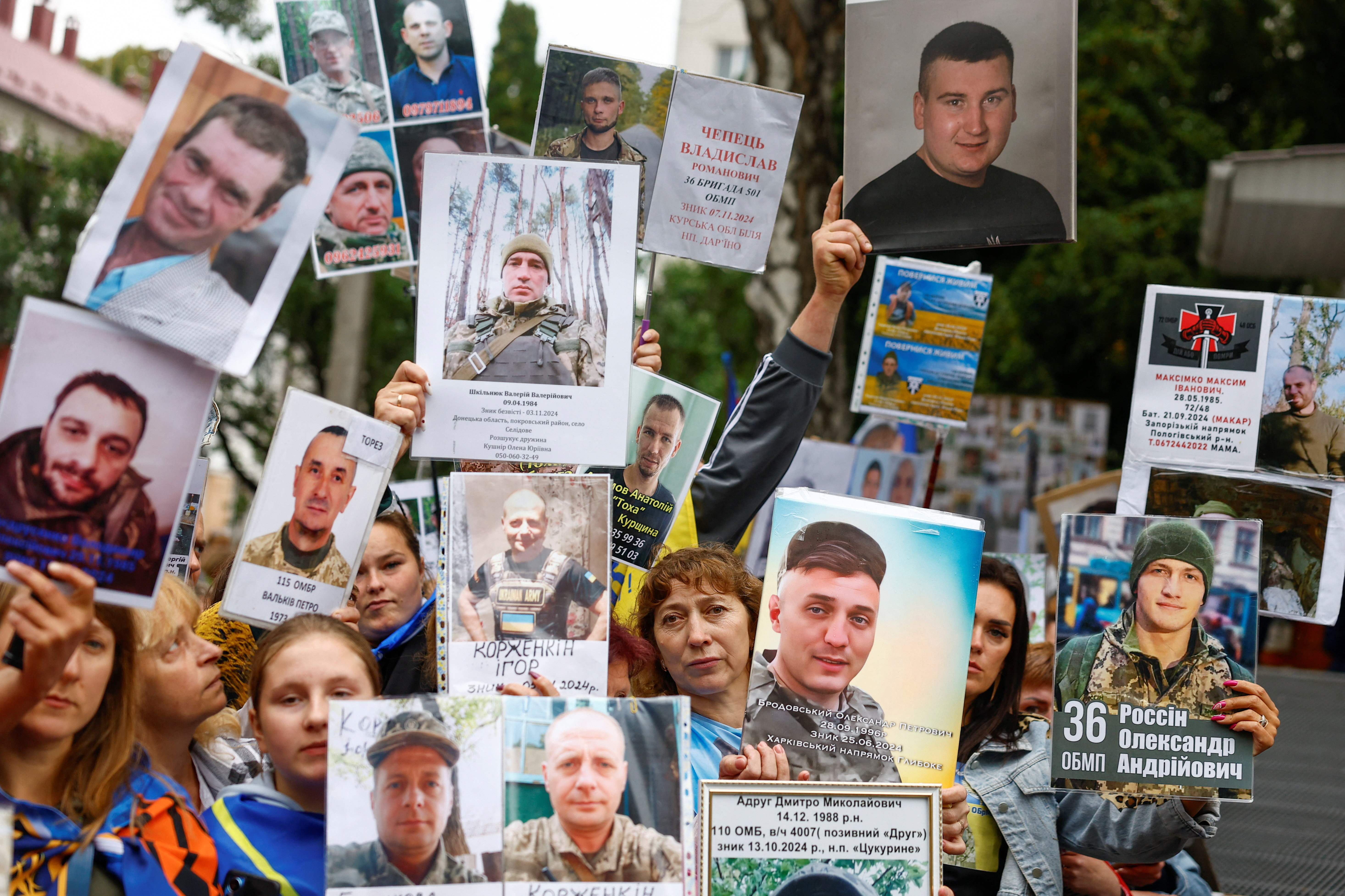 Freed Ukrainian POW return after a swap in an undisclosed location in Ukraine