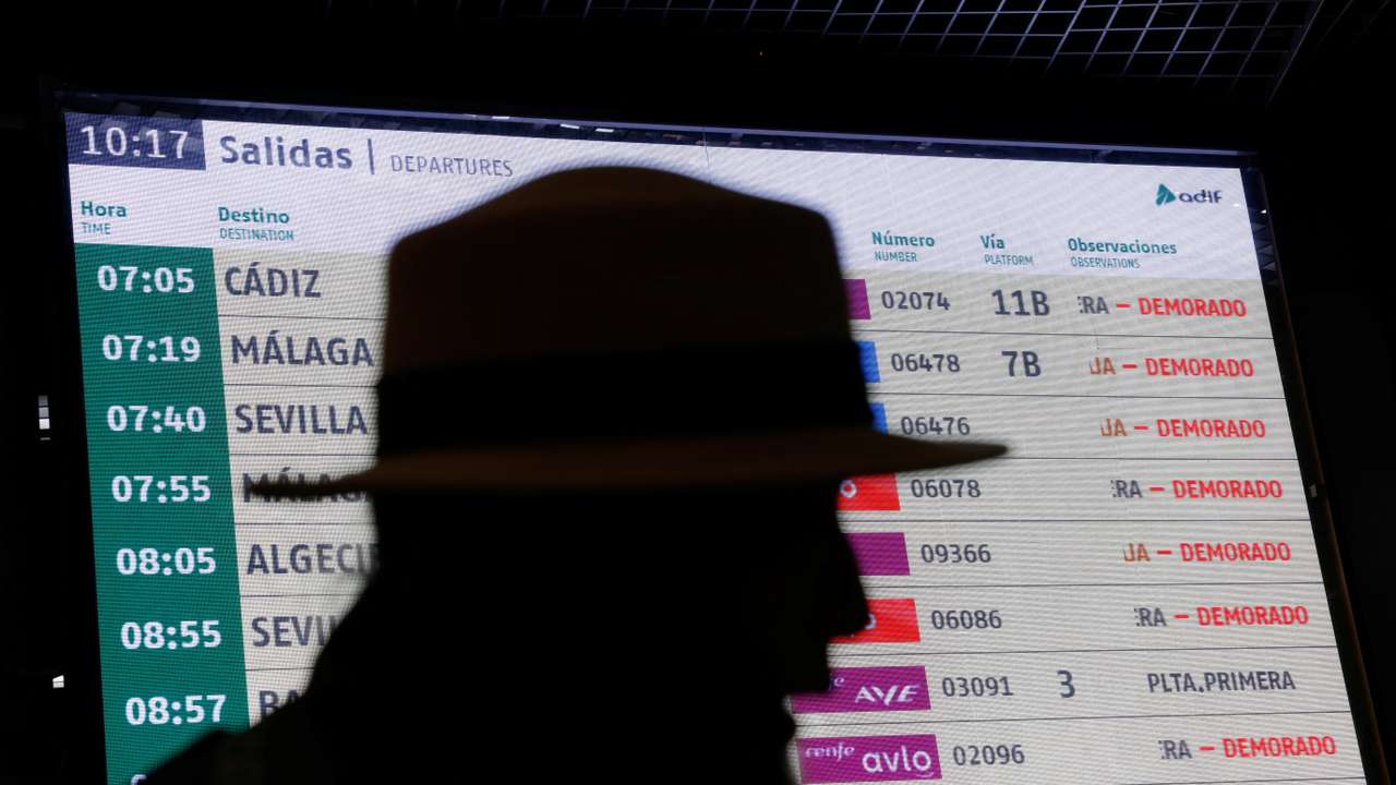 Delays after cable stolen from a high-speed train line between Madrid and Andalusia
