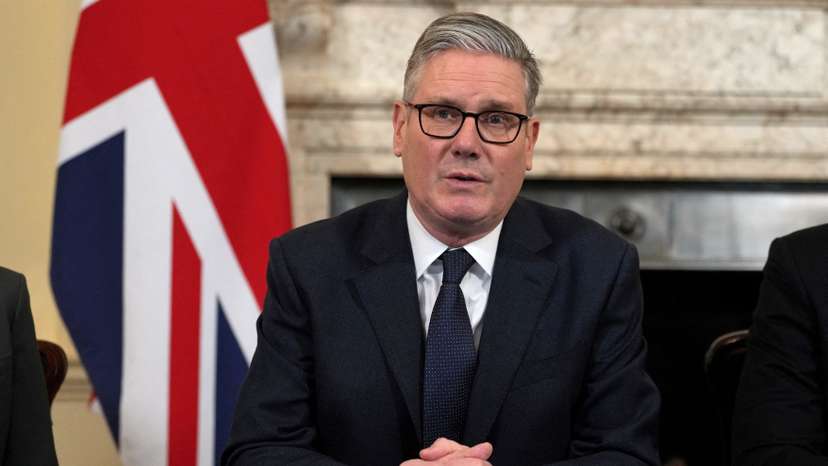 Britain's Prime Minister Keir Starmer delivers remarks at the top of the Cabinet meeting to mark the fourth anniversary of Russia's full-scale invasion of Ukraine, at Downing Street