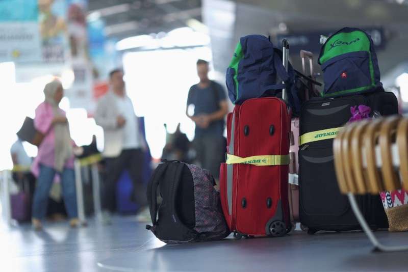 Climate activists protest at Cologne-Bonn airport