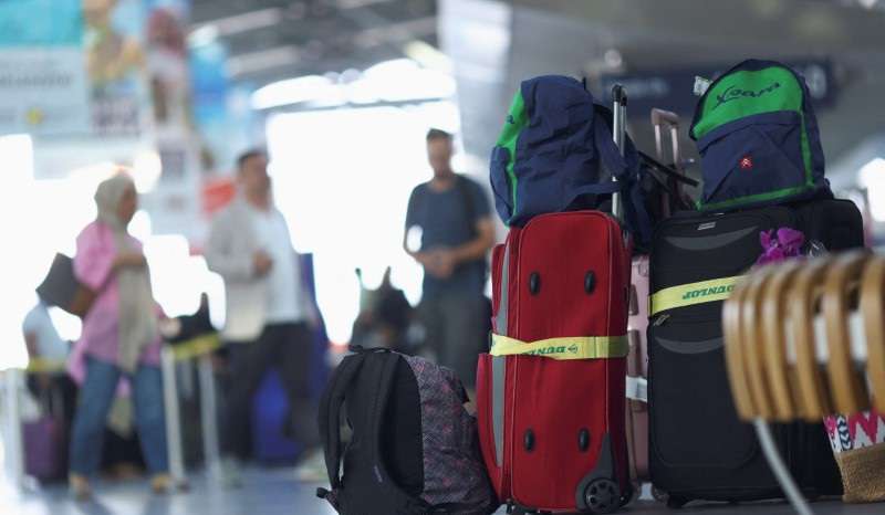 Climate activists protest at Cologne-Bonn airport