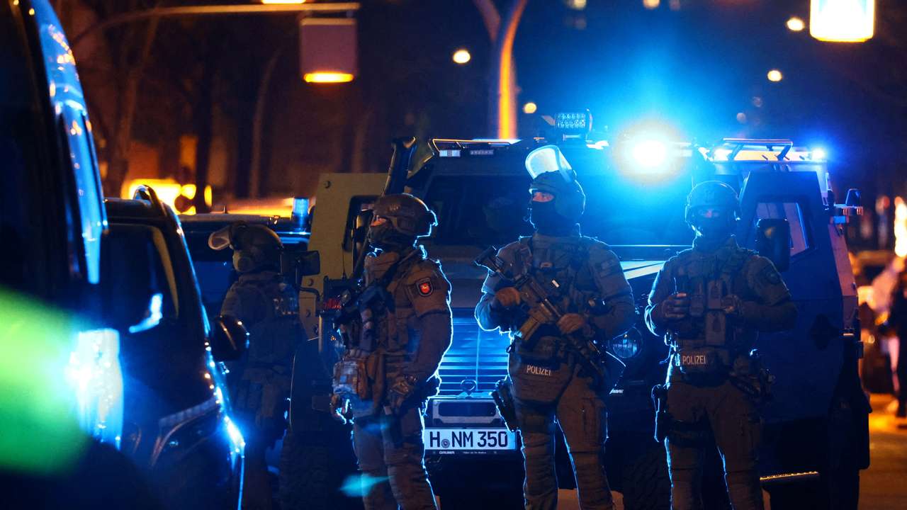 Search for long-sought Red Army Faction militants in Berlin
