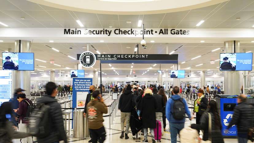Airport Travel ahead of Thanksgiving holiday