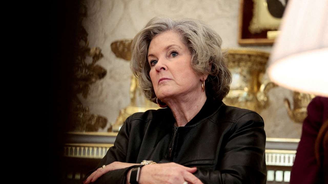 FILE PHOTO: White House Chief of Staff Susie Wiles in the Oval Office