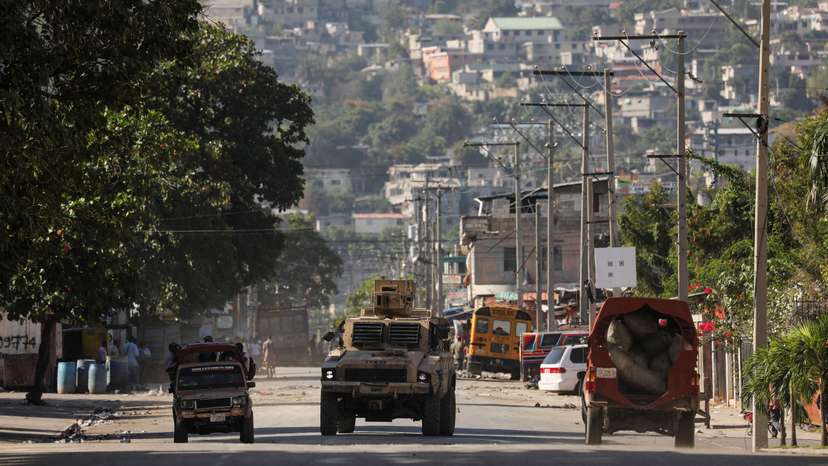 Haiti telecoms disrupted amid violence, inmates escaped main prison