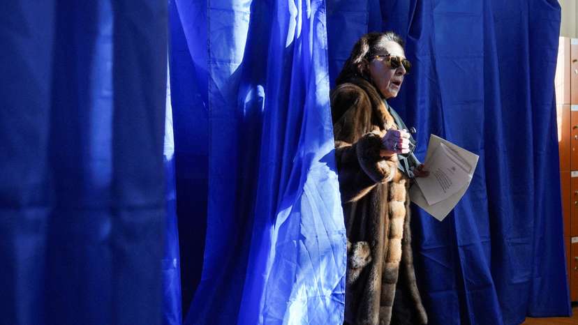 FILE PHOTO: Romania holds first round of presidential elections