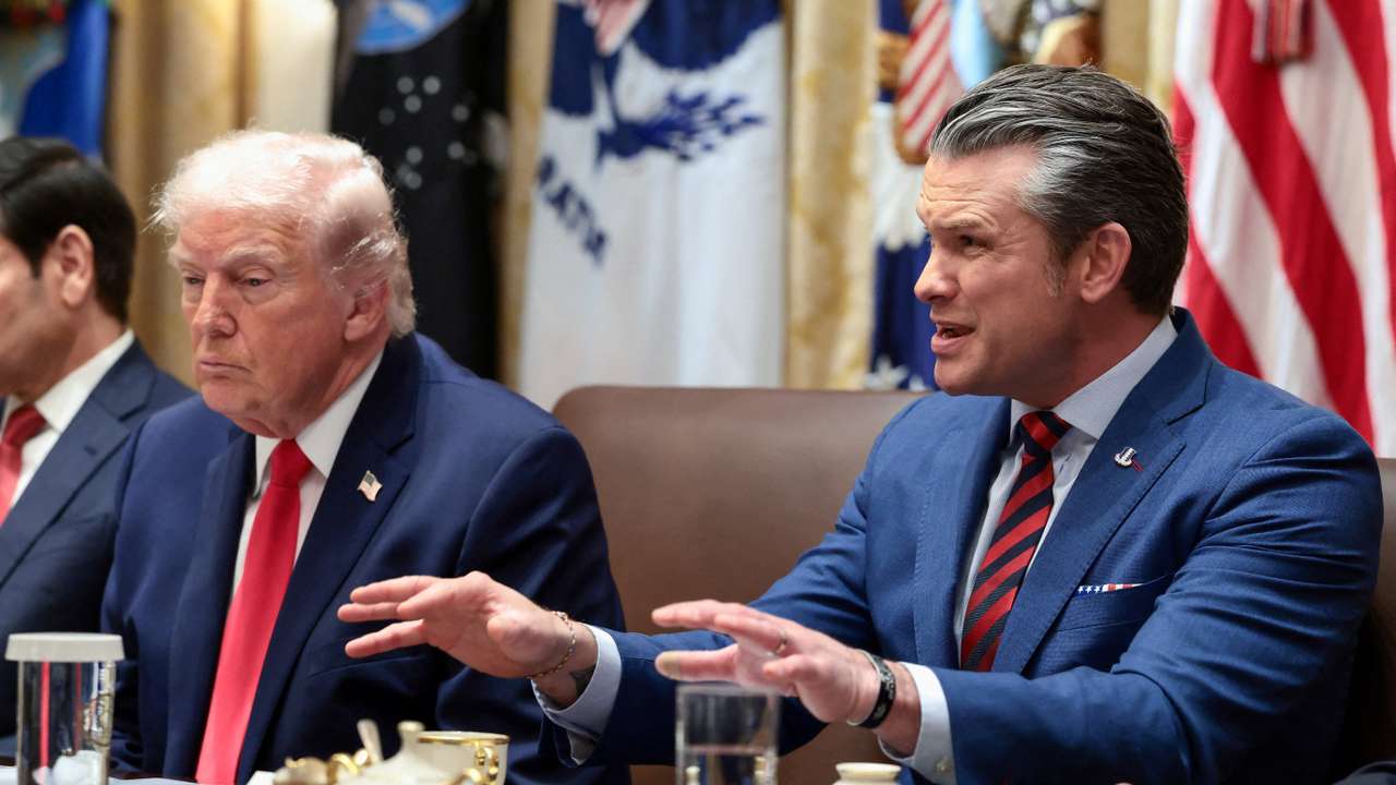 FILE PHOTO: U.S. cabinet meeting at the White House