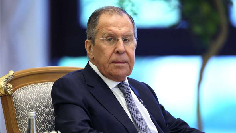 Russian Foreign Minister Sergei Lavrov attends a meeting of President of the United Arab Emirates Sheikh Mohamed bin Zayed Al Nahyan and Russian President Vladimir Putin in Abu Dhabi