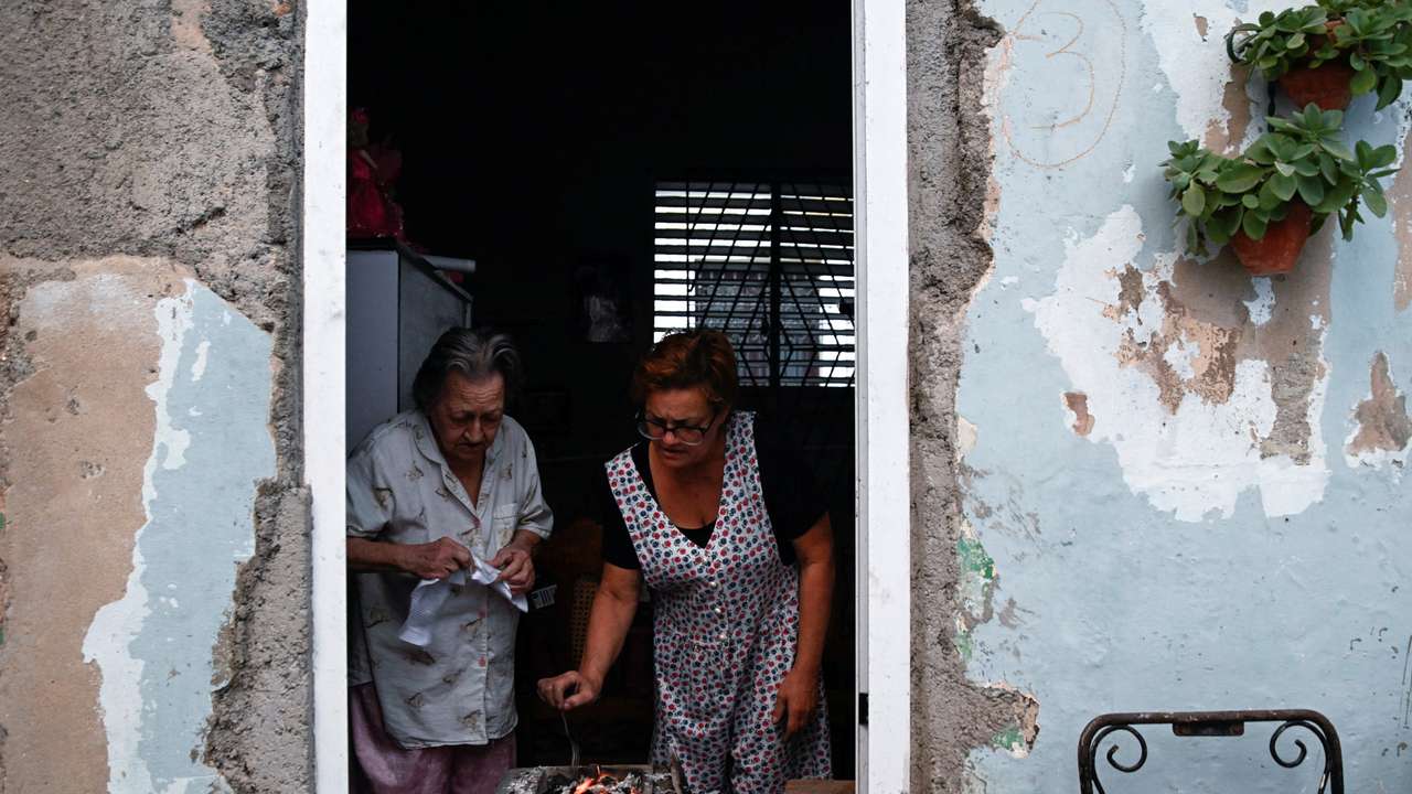 Cuban power grid collapses for second time in a week amid U.S. oil blockade