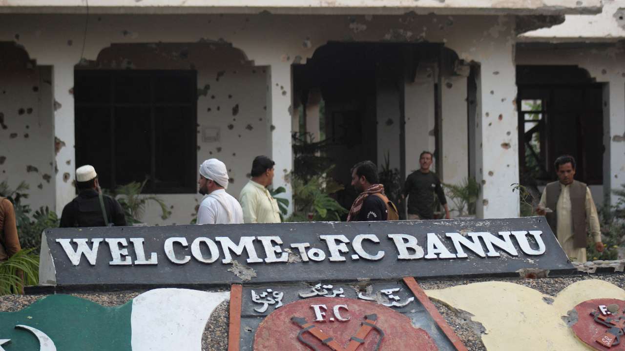 Militant attack targets Frontier Constabulary headquarters in Bannu
