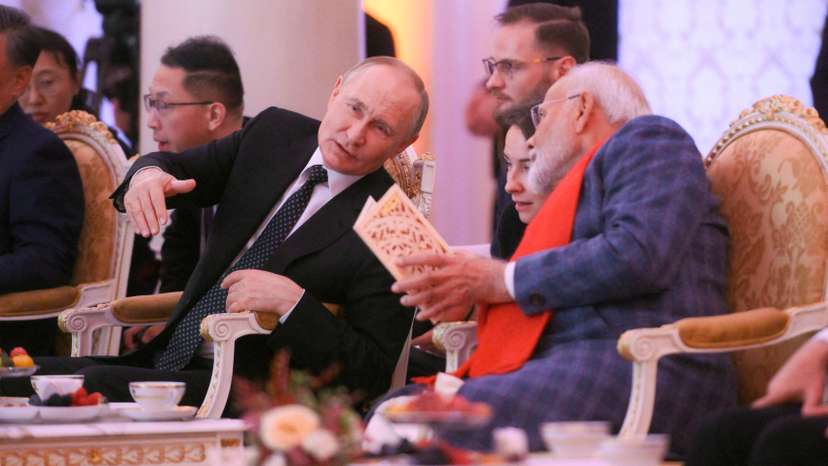 Participants of the BRICS Summit attend a concert in Kazan