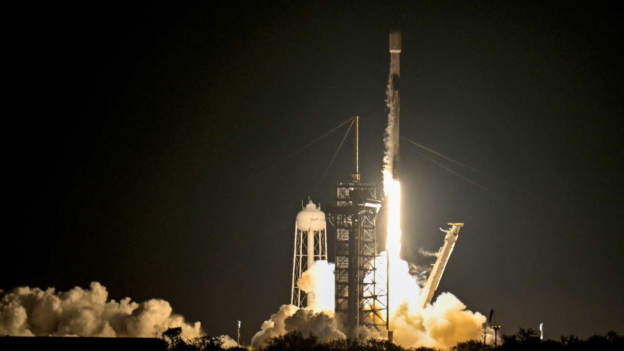 A SpaceX Falcon 9 rocket lifts off from Launch Complex-39A carrying the Nova-C lunar lander from Kennedy Space Center