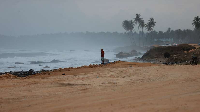 Erin, first hurricane of the 2025 Atlantic season, passes Dominican Republic