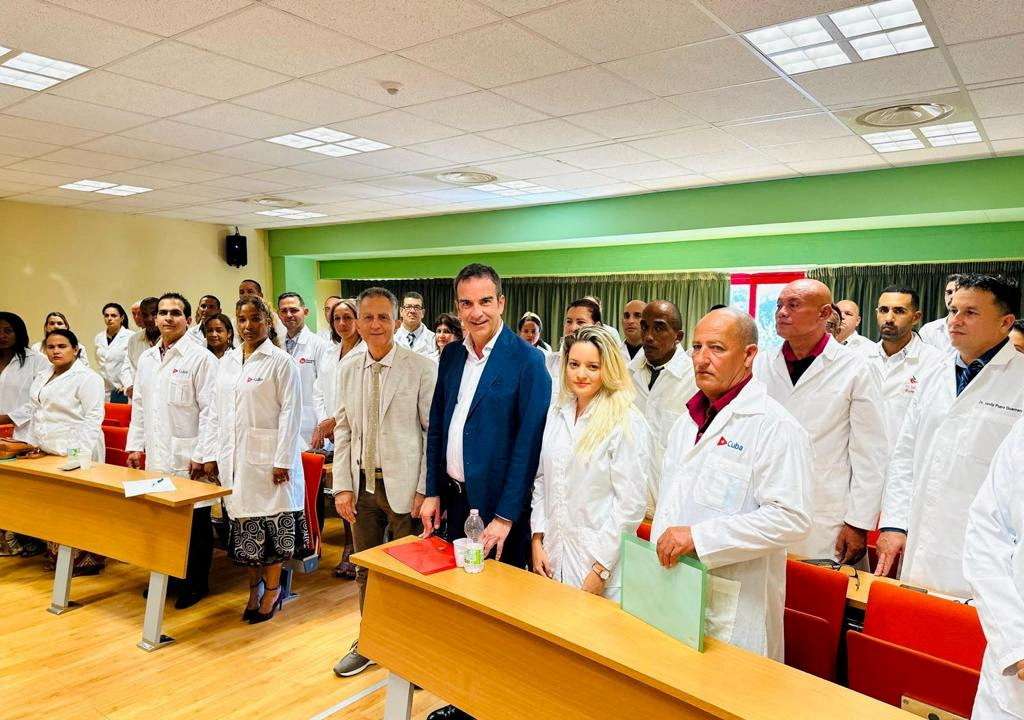 FILE PHOTO: Doctors from Communist Cuba are used to being dispatched to medical hotspots in Africa, Asia and South America, but less so to well-off Europe