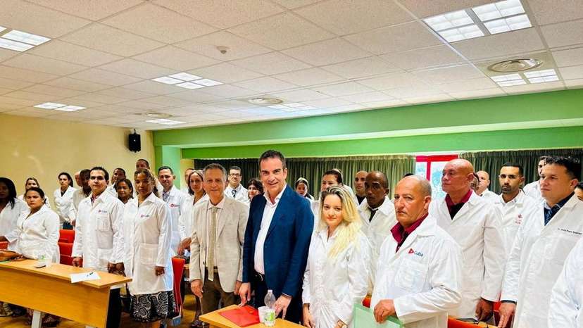 FILE PHOTO: Doctors from Communist Cuba are used to being dispatched to medical hotspots in Africa, Asia and South America, but less so to well-off Europe