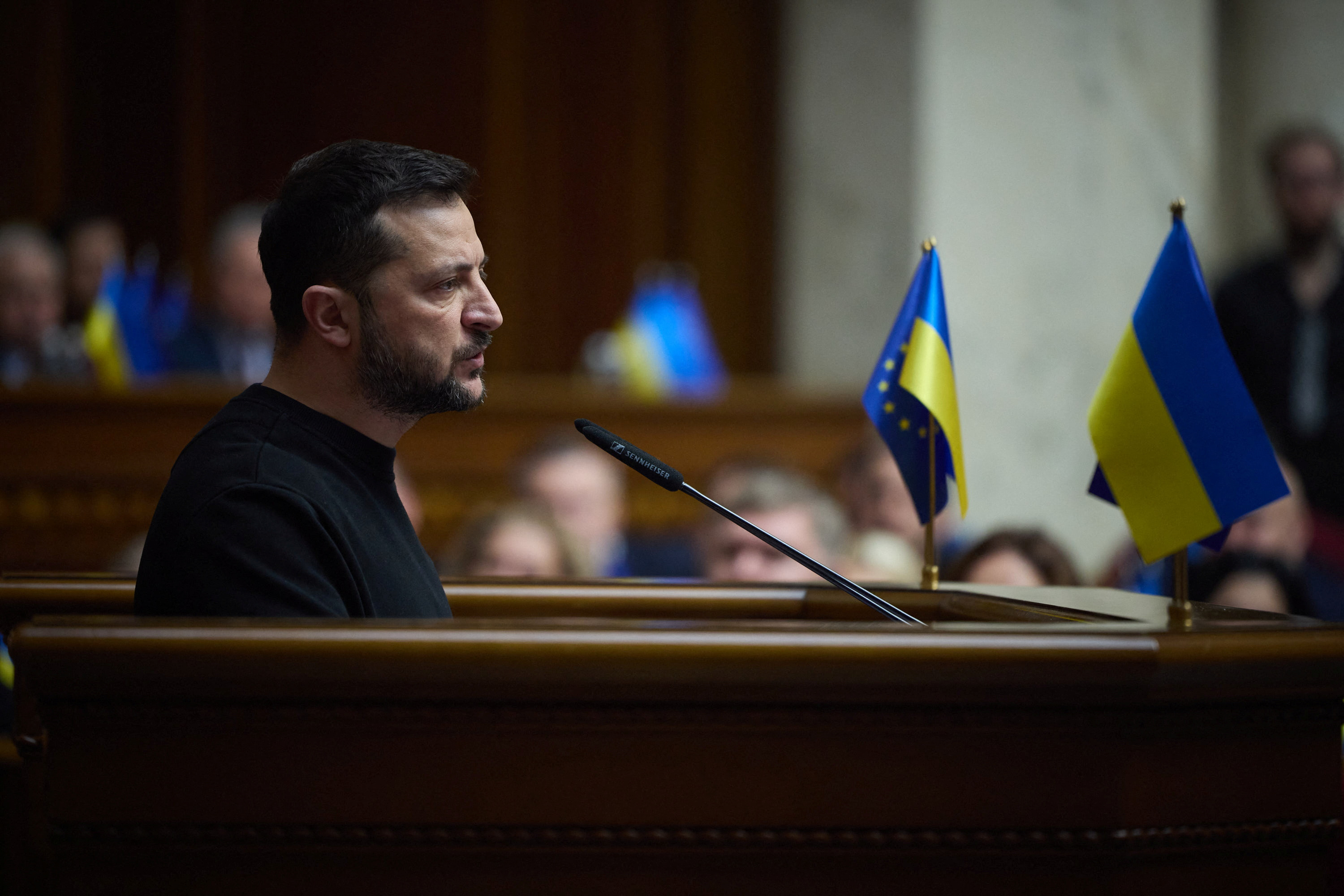 Ukrainian President Zelenskiy and lawmakers mark 1,000 days since Russia's full-scale invasion
