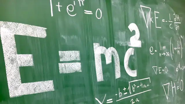 Entre 16 países que tiveram análises por disciplina, 11 relataram falta de professores plenamente qualificados em matemática e ciências naturais, como física.