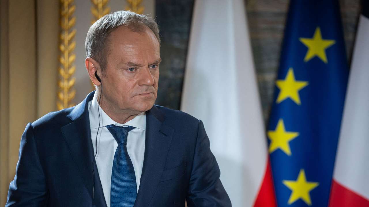 French President Macron meets Polish Prime Minister Tusk in Paris