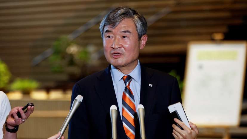 South Korea's national security adviser Cho Tae-yong speaks to the media after meeting with Japanese Prime Minister Fumio Kishida, in Tokyo