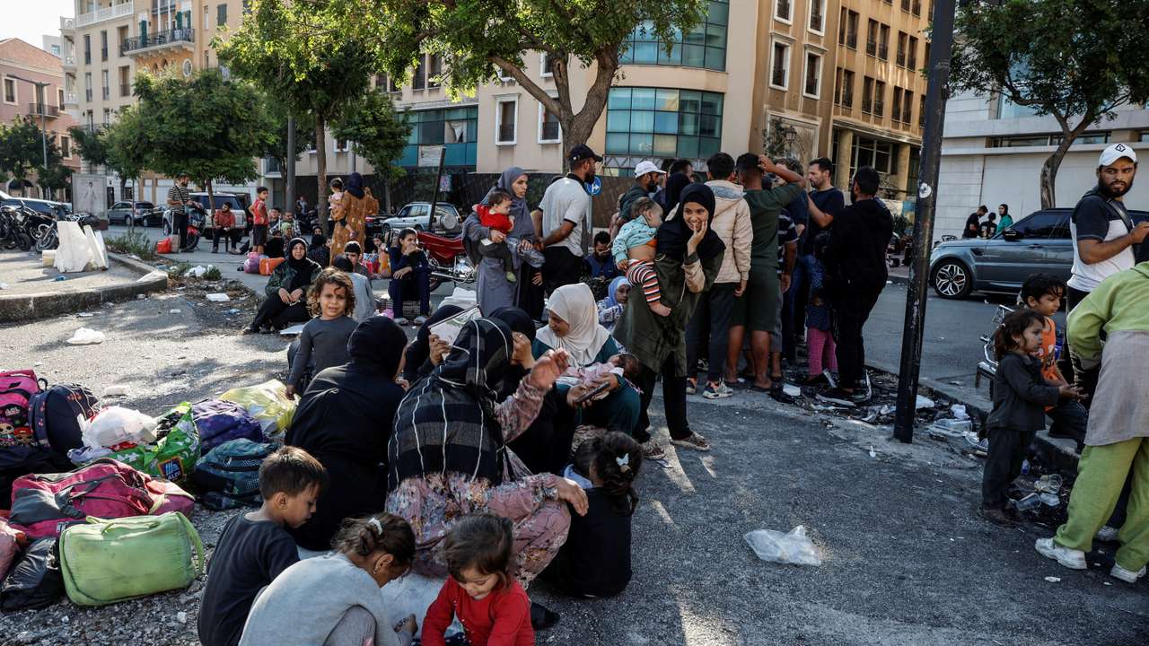Displaced families gather at Beirut's Martyrs' square amid ongoing conflict