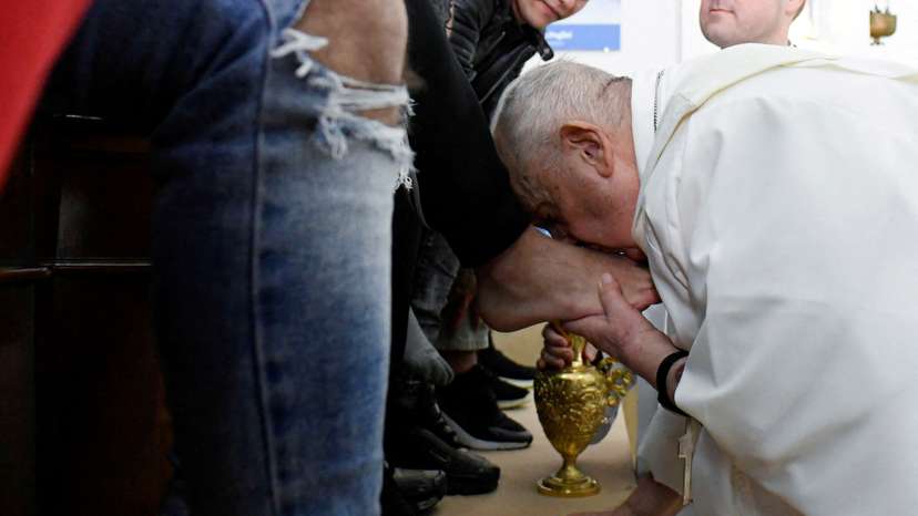 Pope visits Casal del Marmo juvenile prison for foot washing Mass in Rome