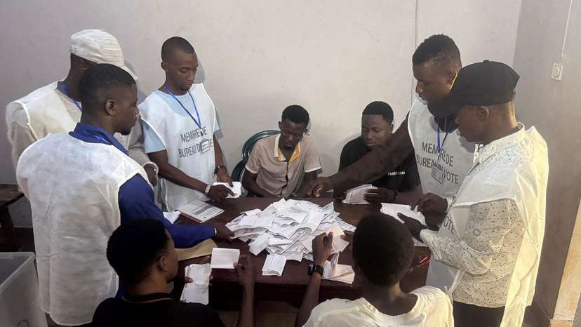 Referendum on new Guinean constitution, in Conakry